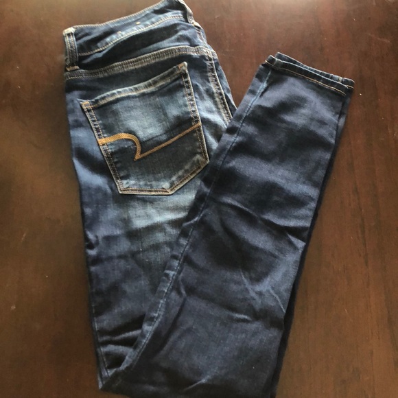 American Eagle Blue Jeans - Picture 1 of 8